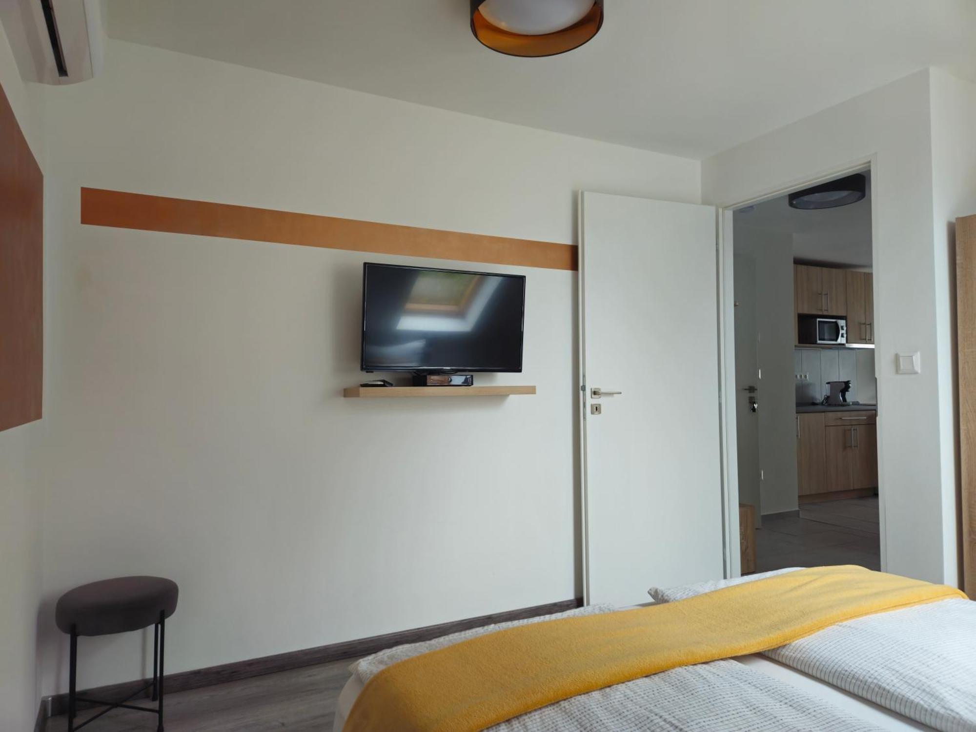 Eva Apartman Хевиз Экстерьер фото